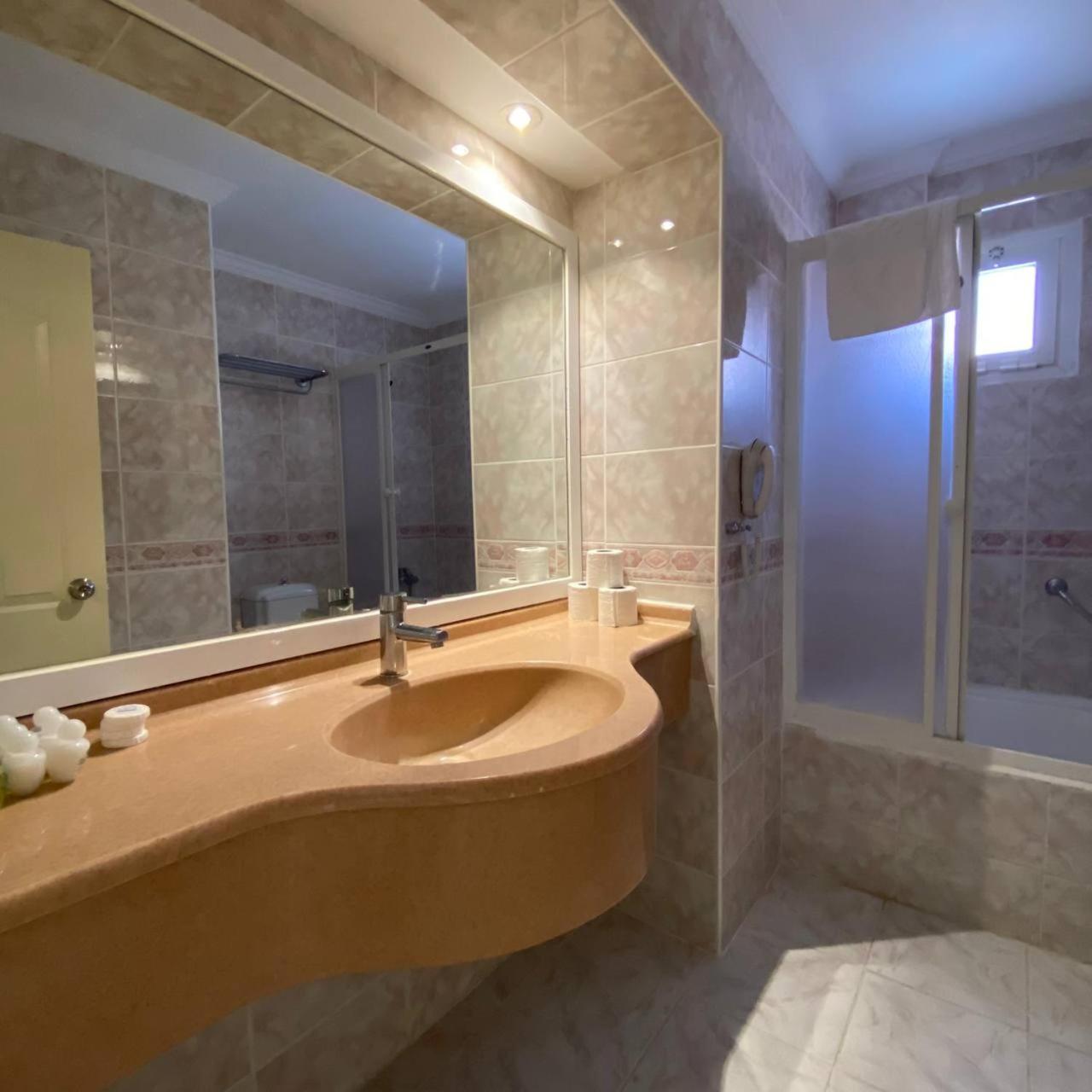 Pine Club Apart Hotel Kusadası Extérieur photo