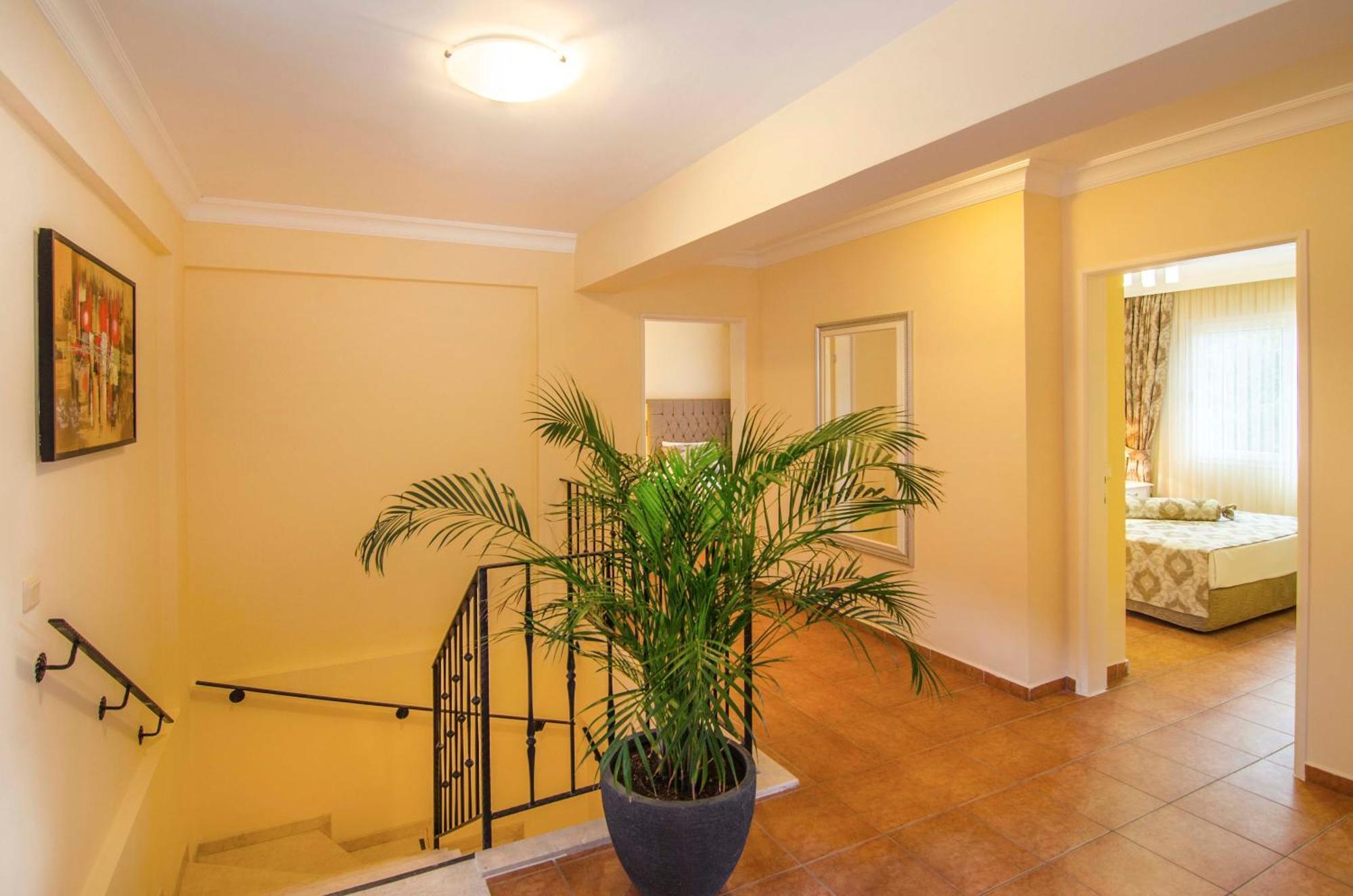 Pine Club Apart Hotel Kusadası Extérieur photo