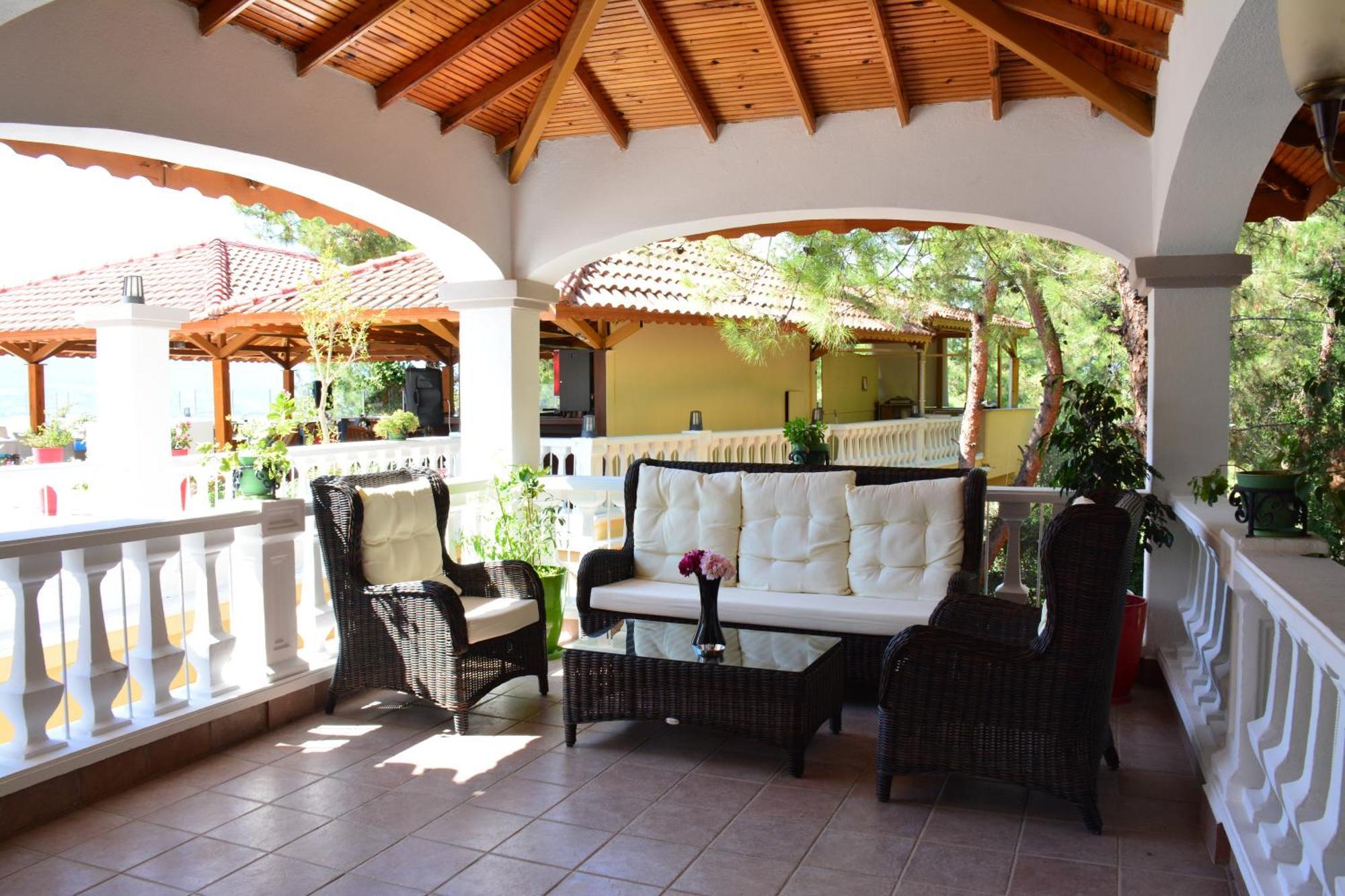 Pine Club Apart Hotel Kusadası Extérieur photo