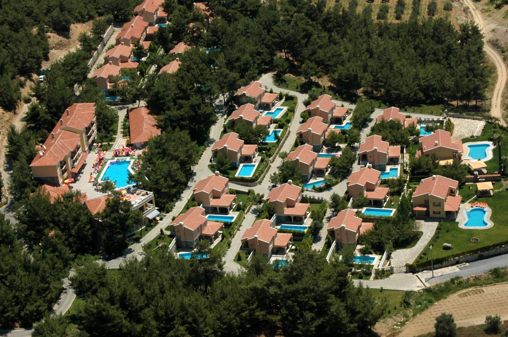 Pine Club Apart Hotel Kusadası Extérieur photo